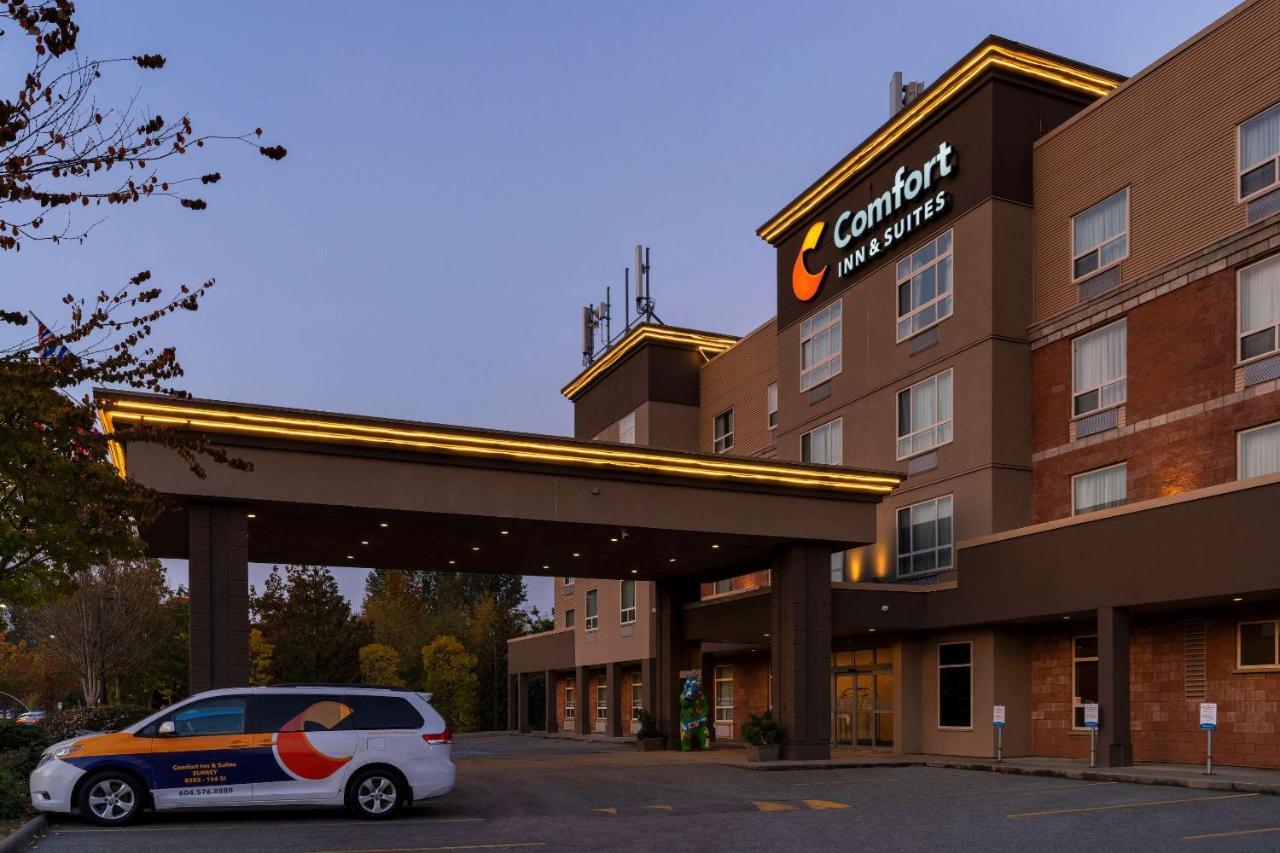 סארי Comfort Inn & Suites מראה חיצוני תמונה